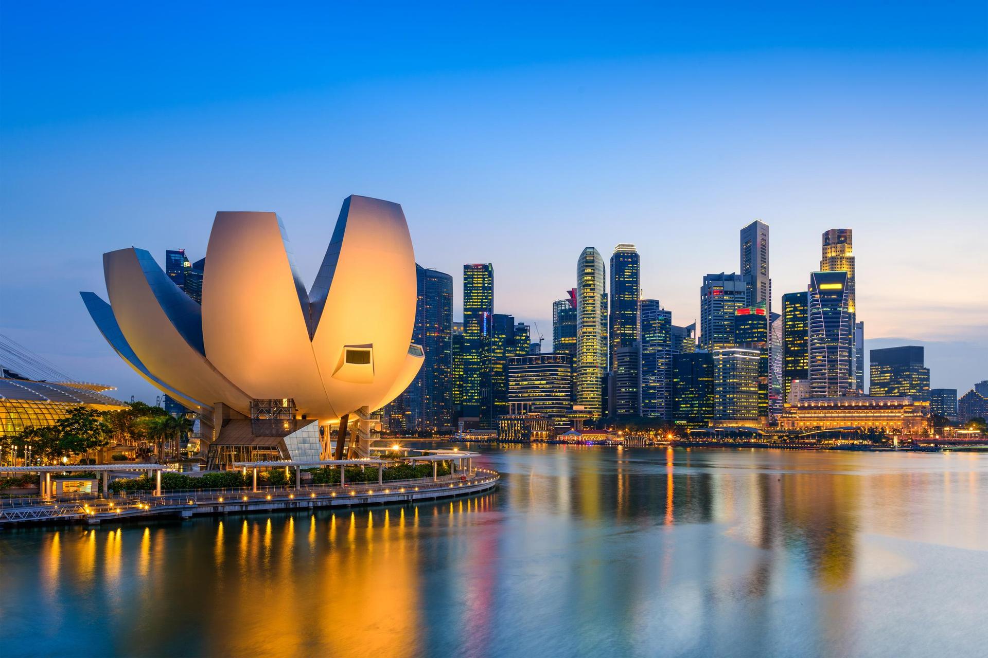 Singapore skyline at the Marina during twilight.