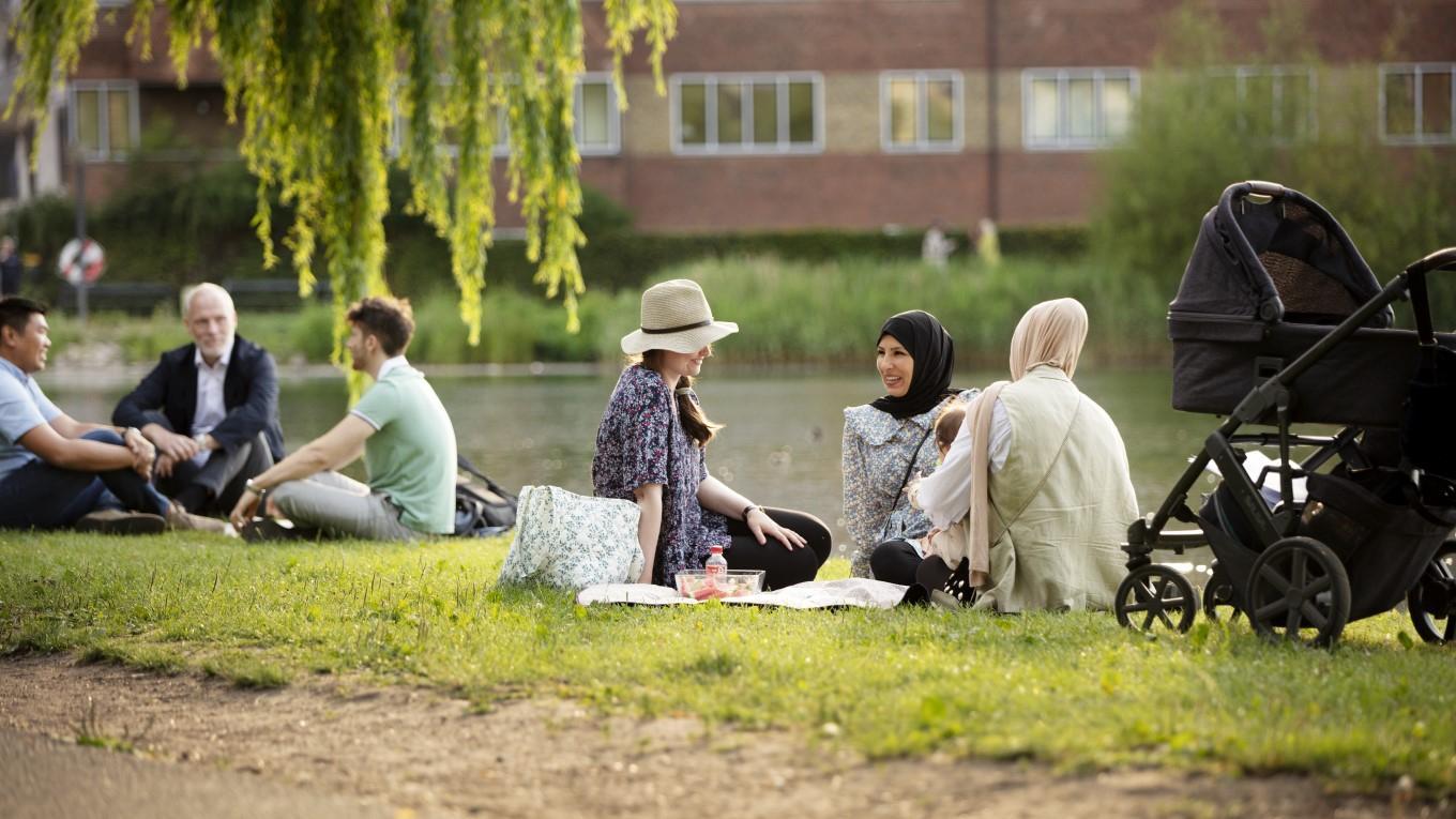 Employee images by the lakes in Copenhagen